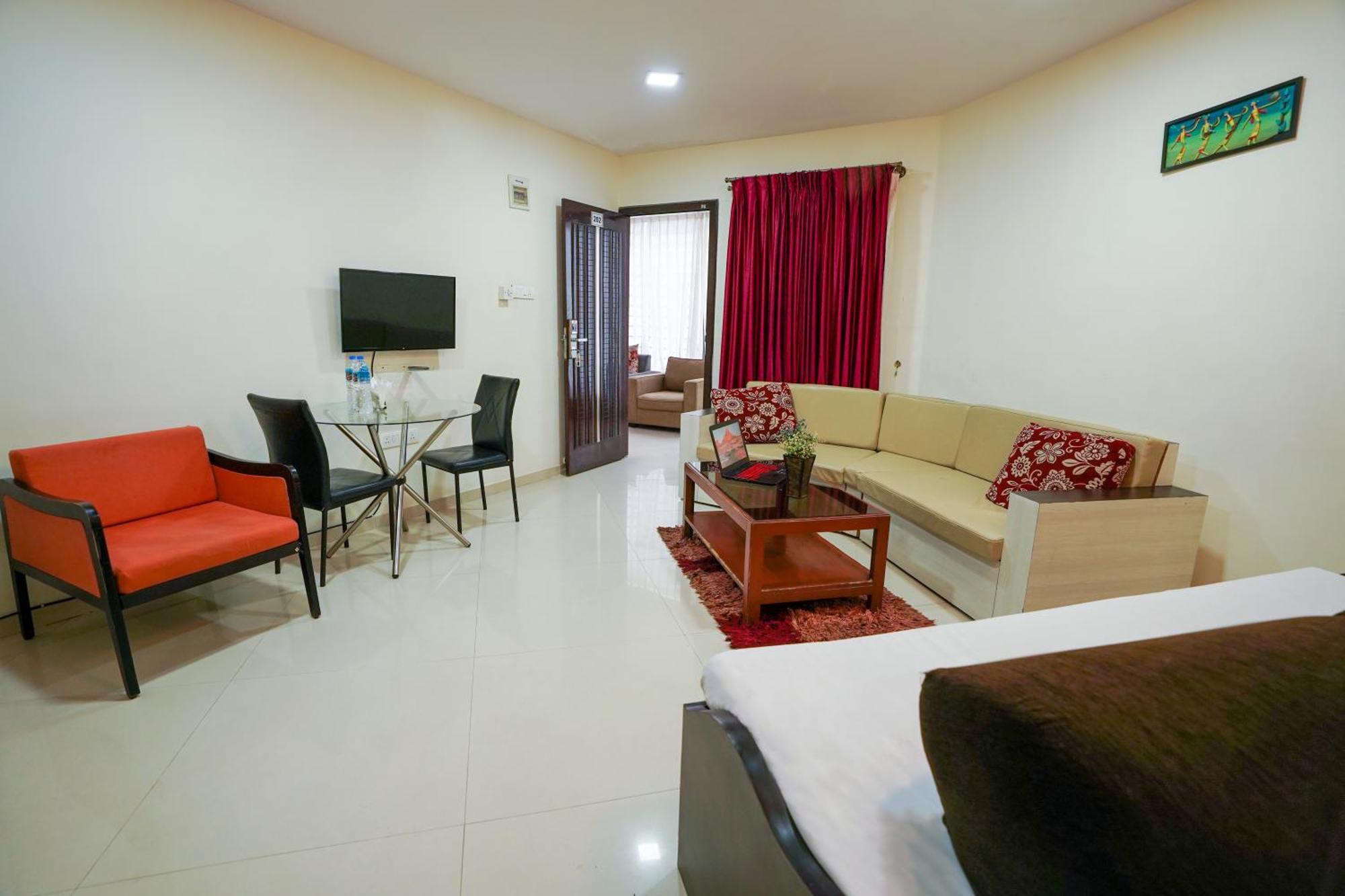 Seasons Suites Koramangala Бангалор Экстерьер фото