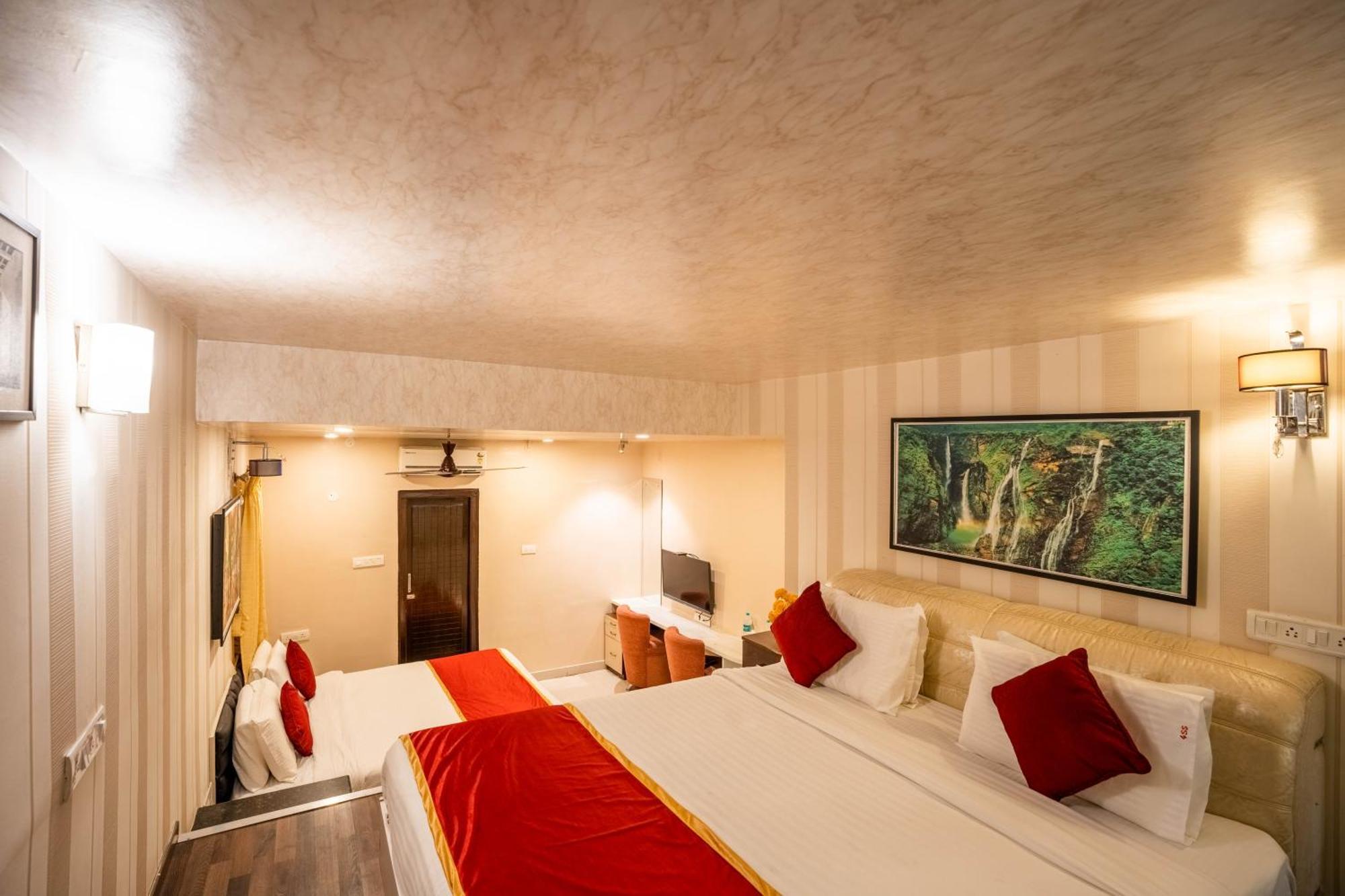 Seasons Suites Koramangala Бангалор Экстерьер фото