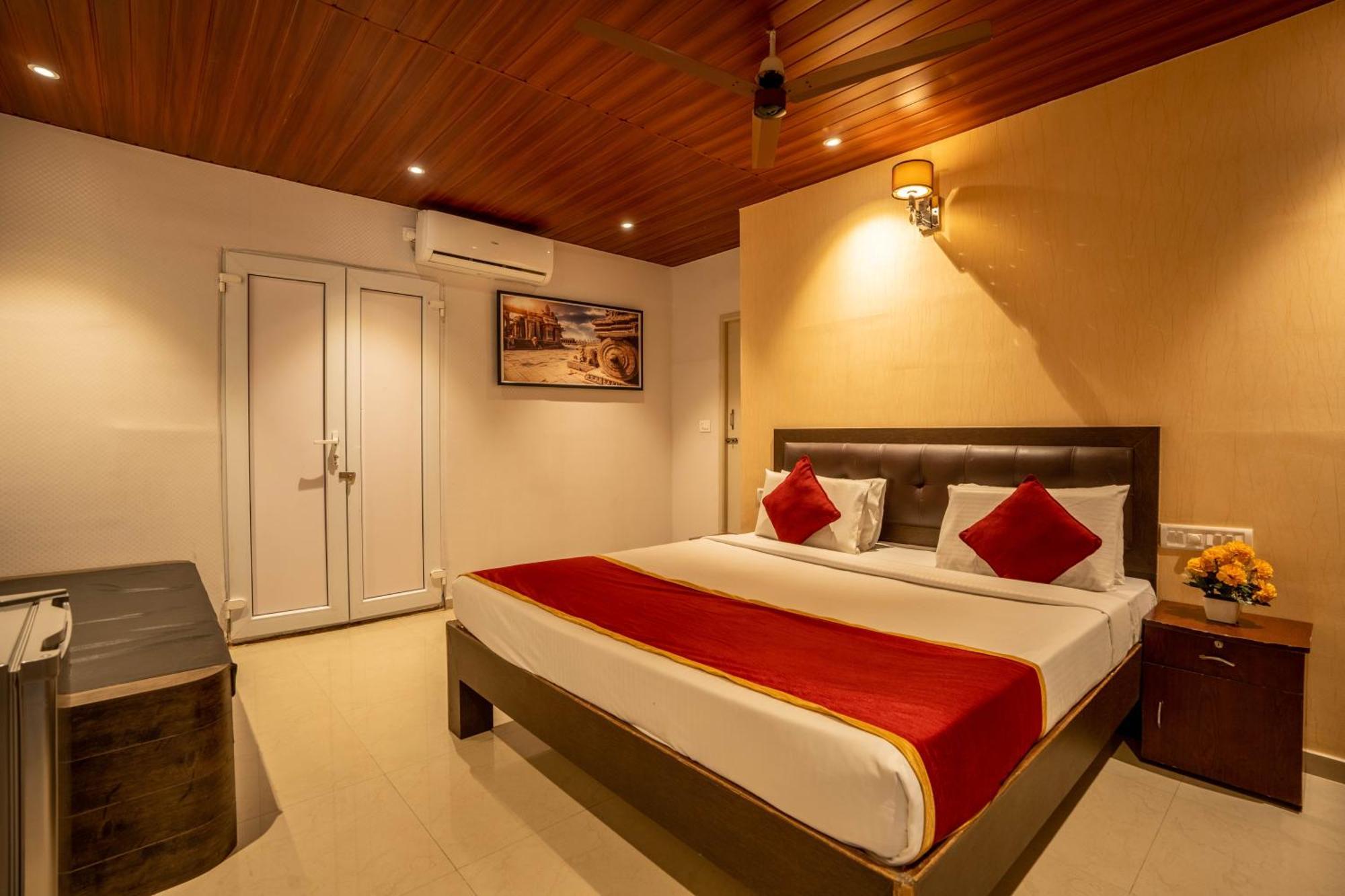 Seasons Suites Koramangala Бангалор Экстерьер фото